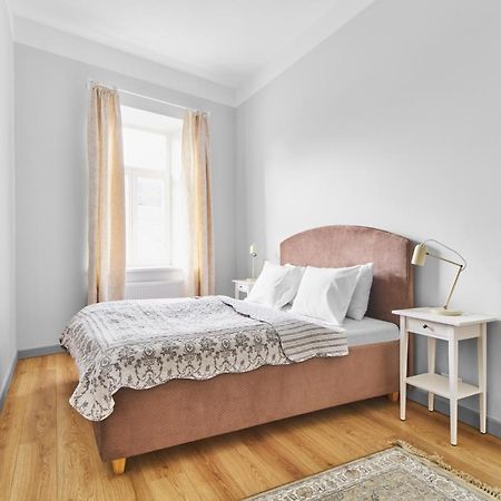 New And Lovely Apartament In Vilnius City Centre Экстерьер фото